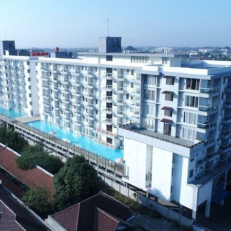 Indoluxe Rent Apartment Maguwo Exterior foto