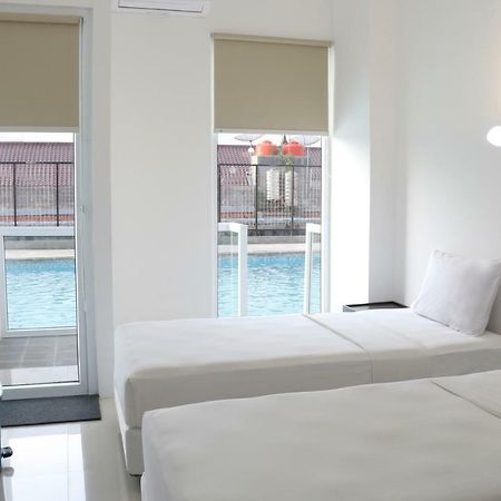 Indoluxe Rent Apartment Maguwo Exterior foto